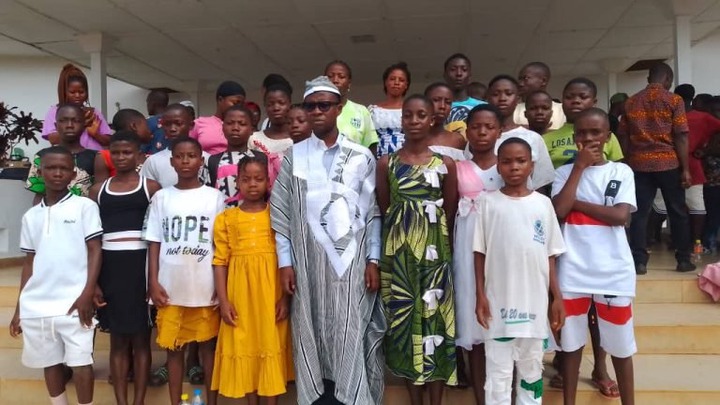 Côte d’Ivoire-AIP/ La municipalité de Danané récompense les admis de l’EPP Kinneu au CEPE et à l’entrée en 6e