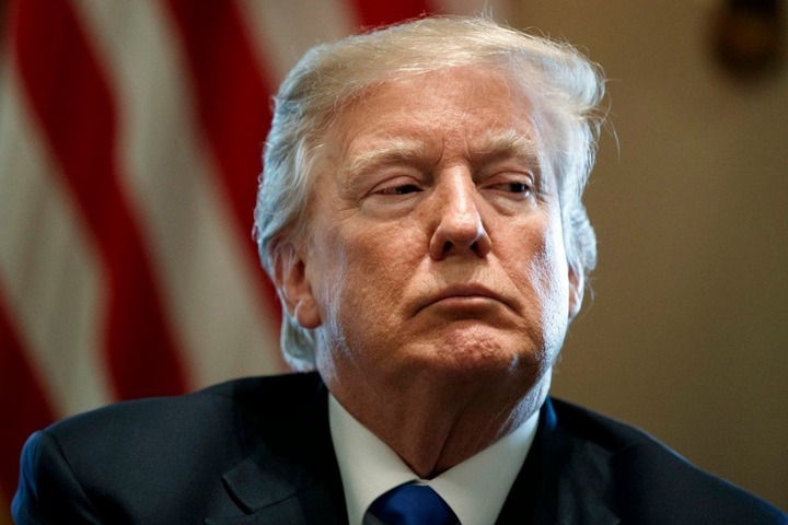 Trump a menacé d'emprisonner les personnes ayant divulgué à la presse des informations sur la pénurie de munitions