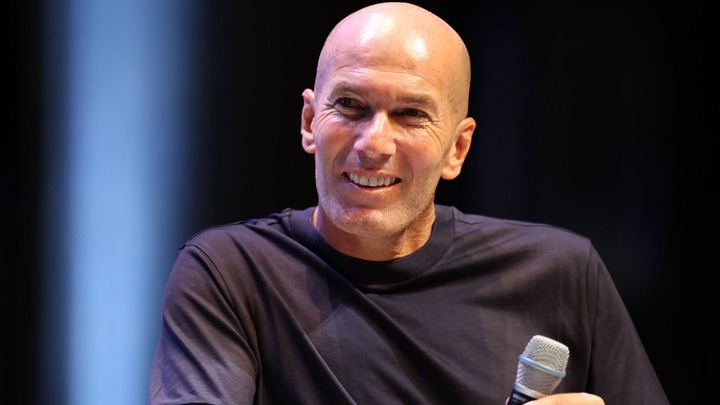 1.000 mètres carrés, piscine, salle de sport privative... Zinédine Zidane dévoile sa majestueuse villa à Madrid